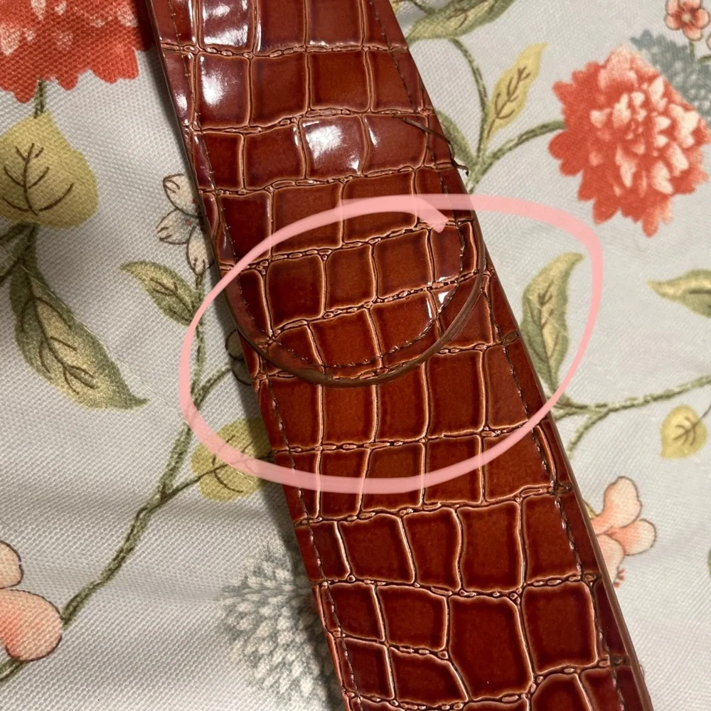 Retro Leather Croc Print Brown Belt